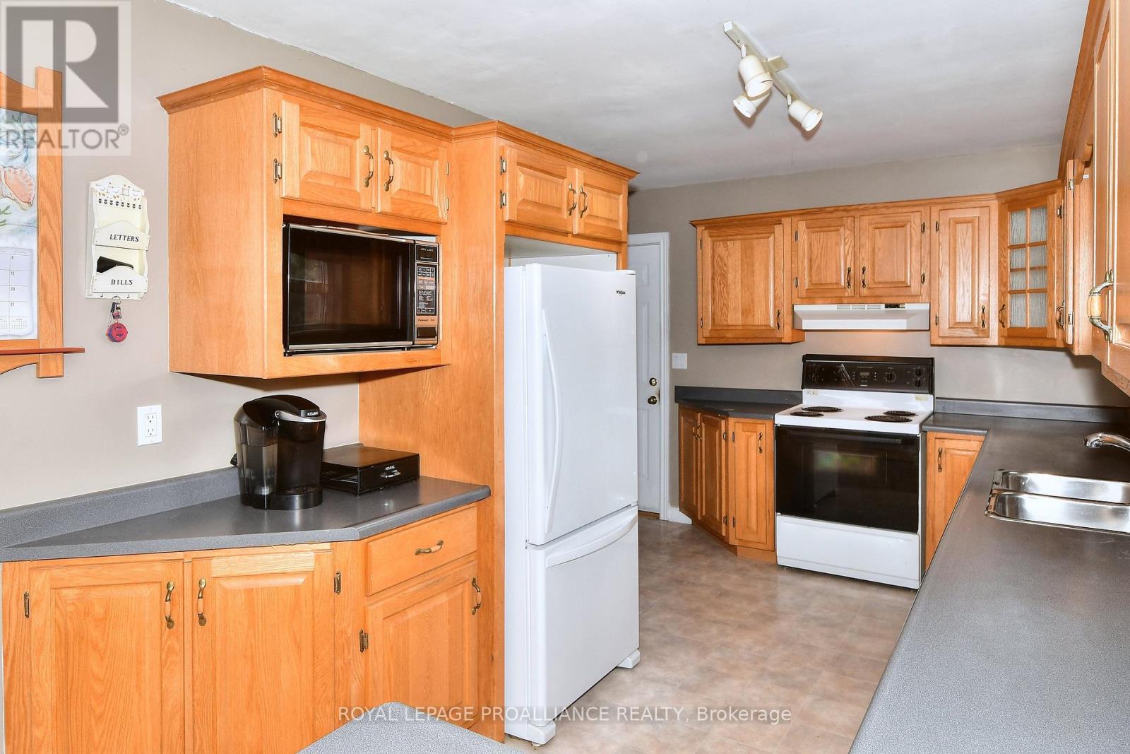 200 Park Lane, Asphodel-Norwood, Ontario  K0L 1Y0 - Photo 11 - X13078436