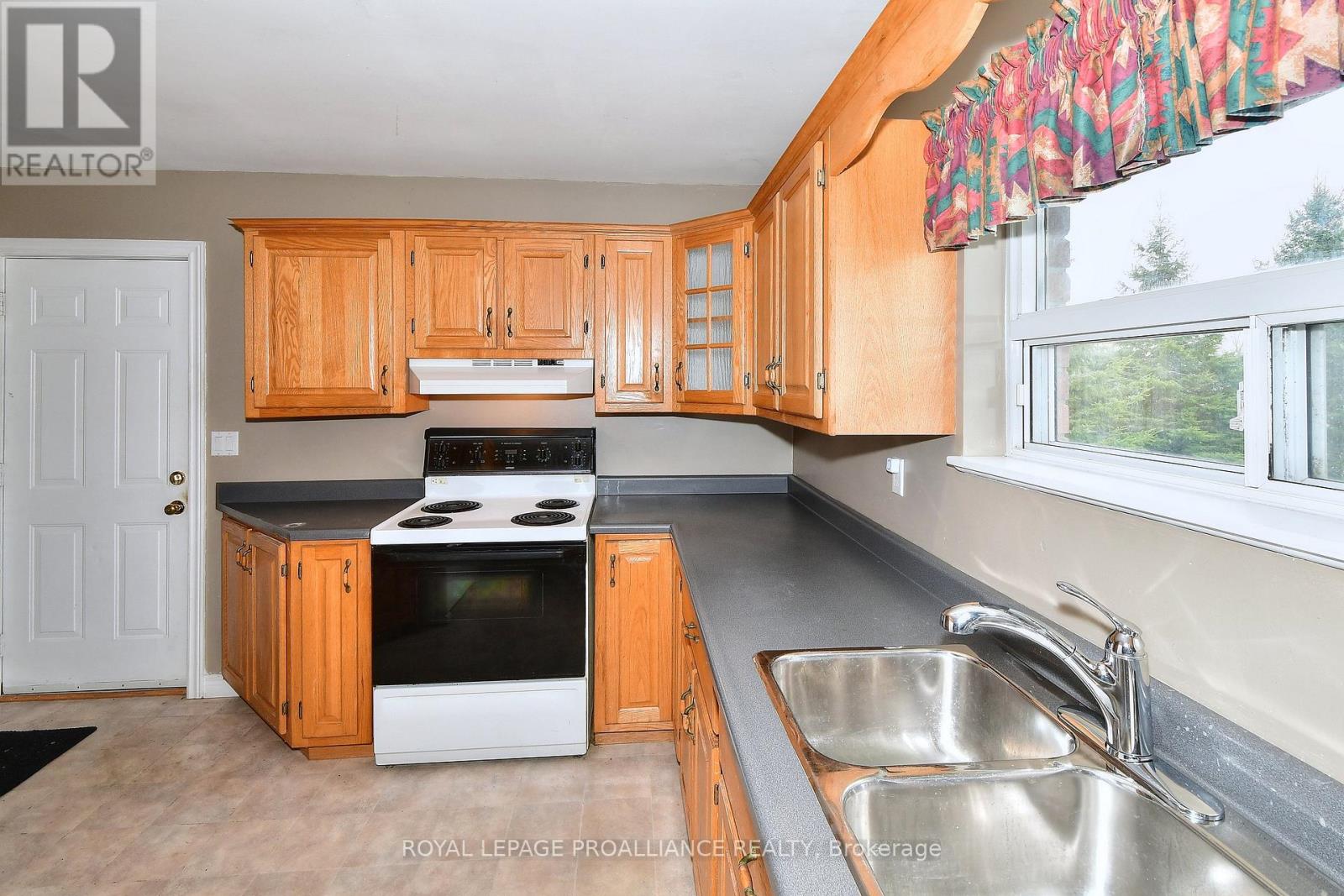 200 Park Lane, Asphodel-Norwood, Ontario  K0L 1Y0 - Photo 12 - X13078436