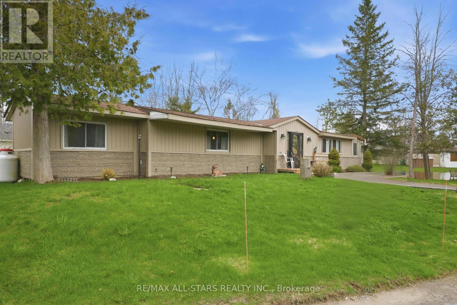 42 Otter Line, Kawartha Lakes (Lindsay), Ontario  K9V 0K1 - Photo 4 - X13078800