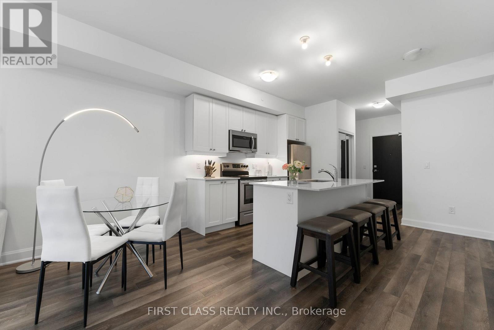 330 - 50 Lakebreeze Drive, Clarington (Newcastle), Ontario  L1B 0V9 - Photo 10 - E13079126