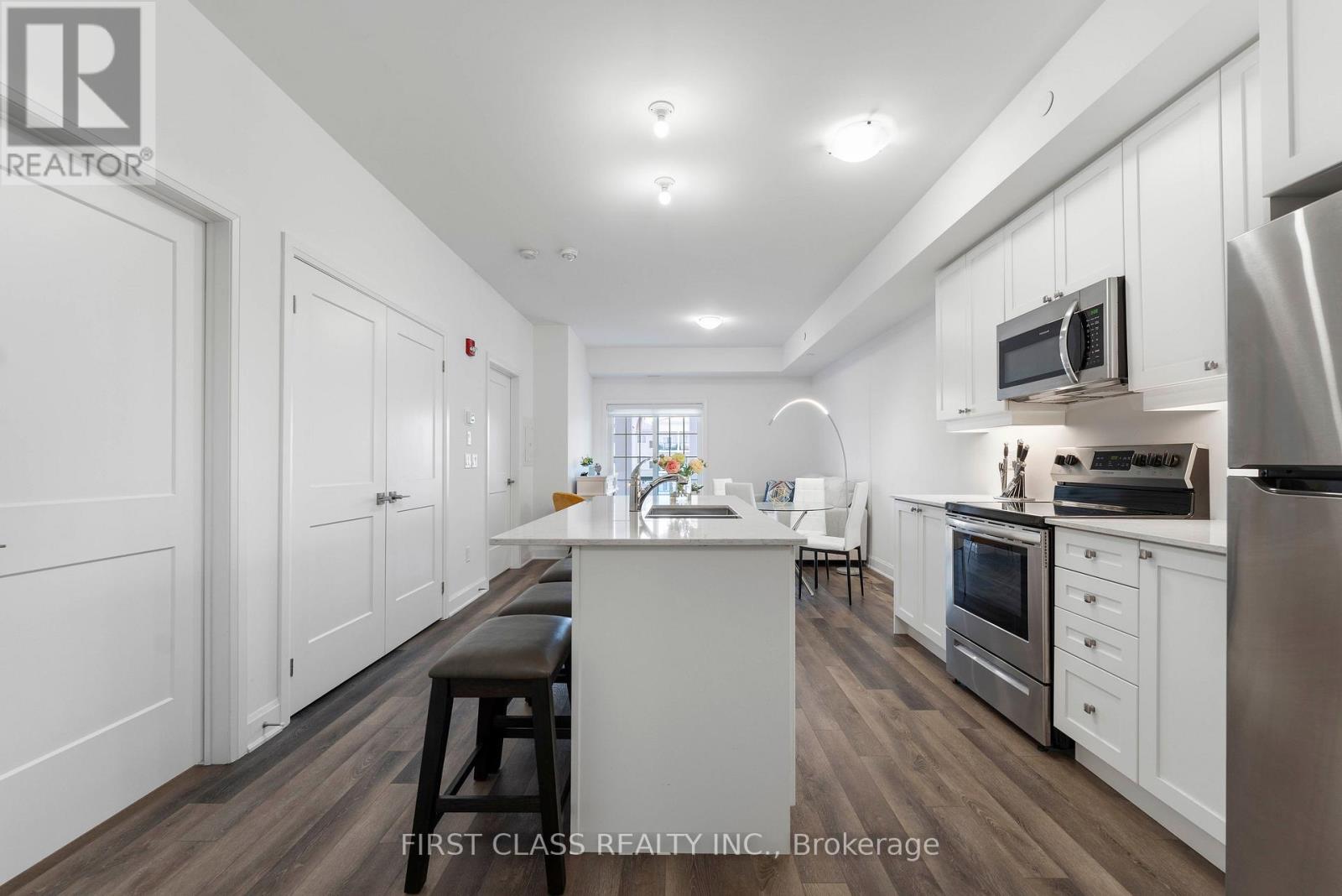 330 - 50 Lakebreeze Drive, Clarington (Newcastle), Ontario  L1B 0V9 - Photo 6 - E13079126