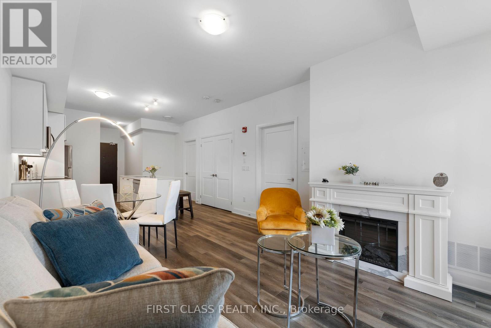 330 - 50 Lakebreeze Drive, Clarington (Newcastle), Ontario  L1B 0V9 - Photo 9 - E13079126