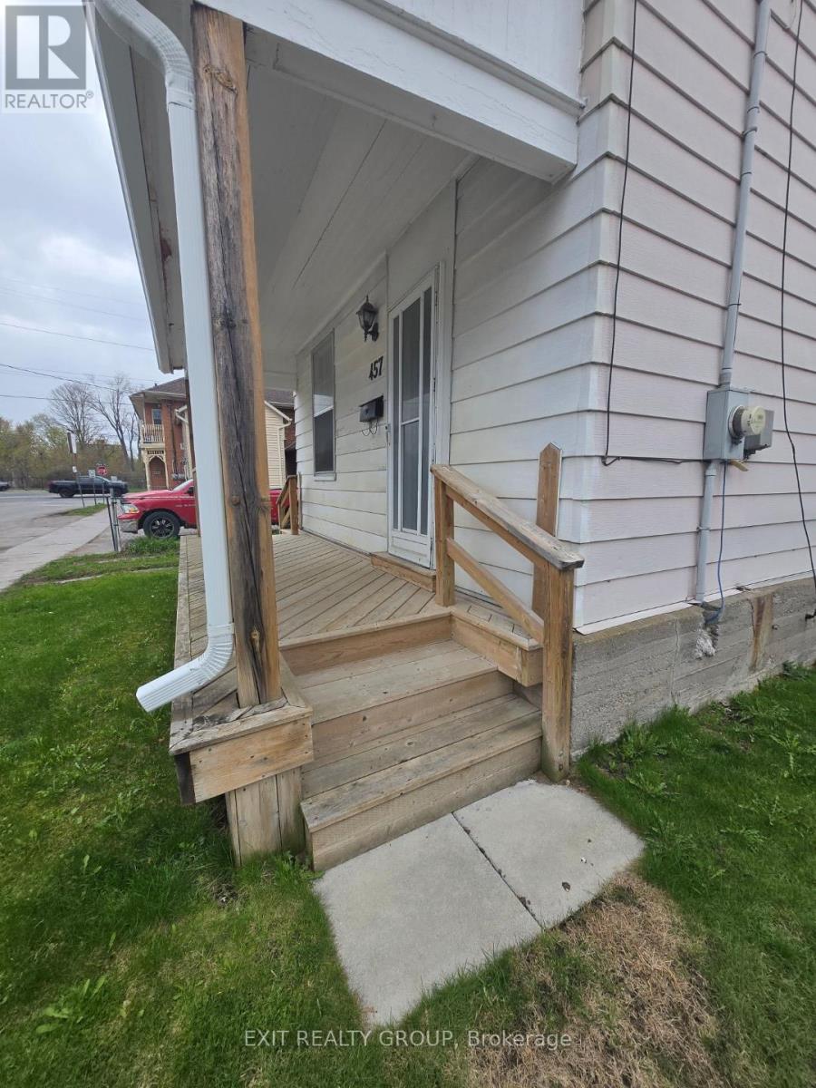 457 Parnell Street, Peterborough (Town Ward 3), Ontario  K9J 4J3 - Photo 2 - X13080558