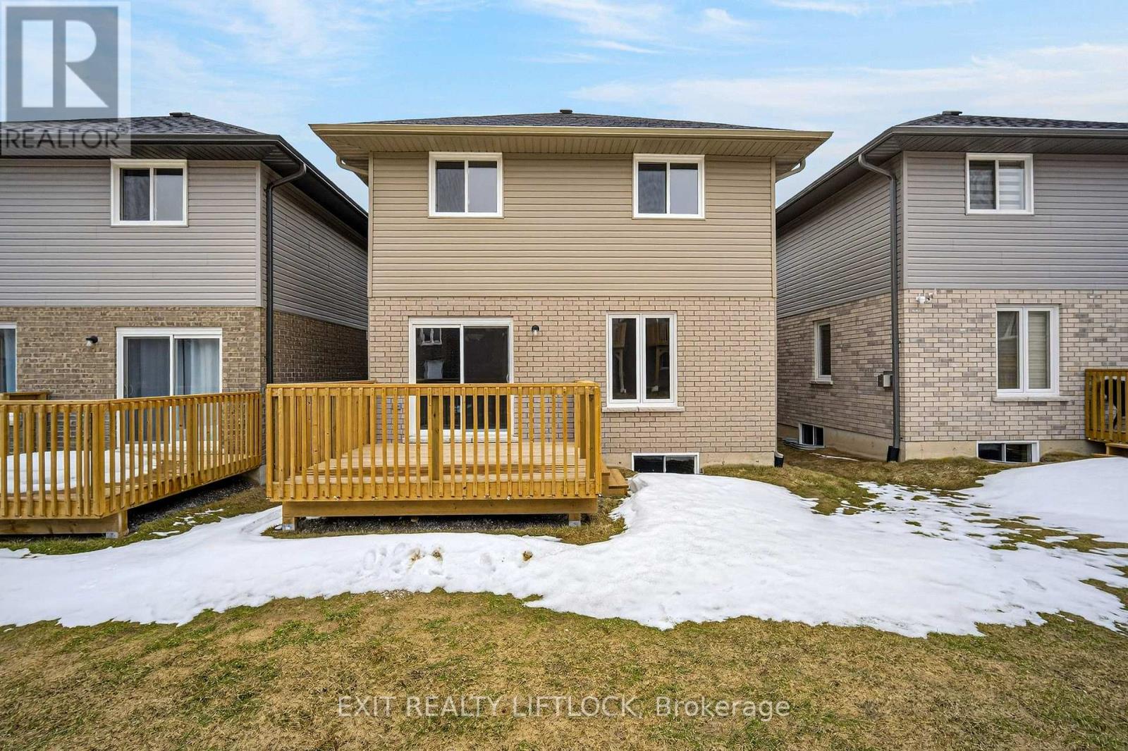 220 O'neil Street, Peterborough (Monaghan Ward 2), Ontario  K9K 0H5 - Photo 39 - X13081216