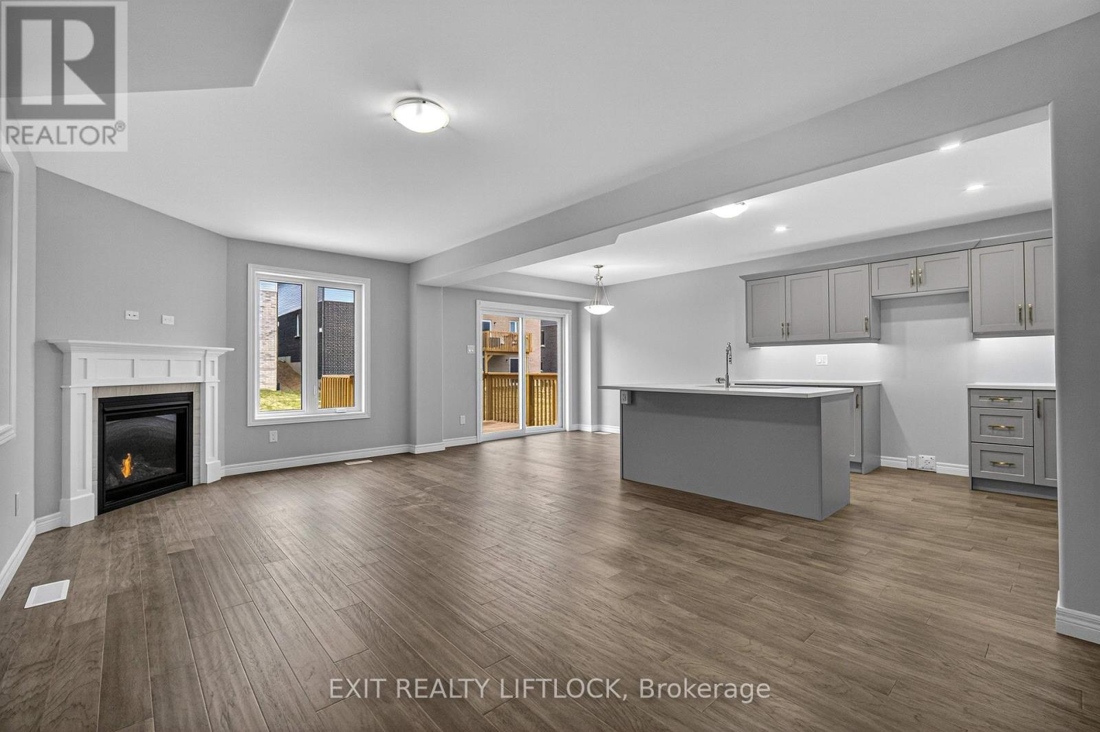 220 O'neil Street, Peterborough (Monaghan Ward 2), Ontario  K9K 0H5 - Photo 6 - X13081216