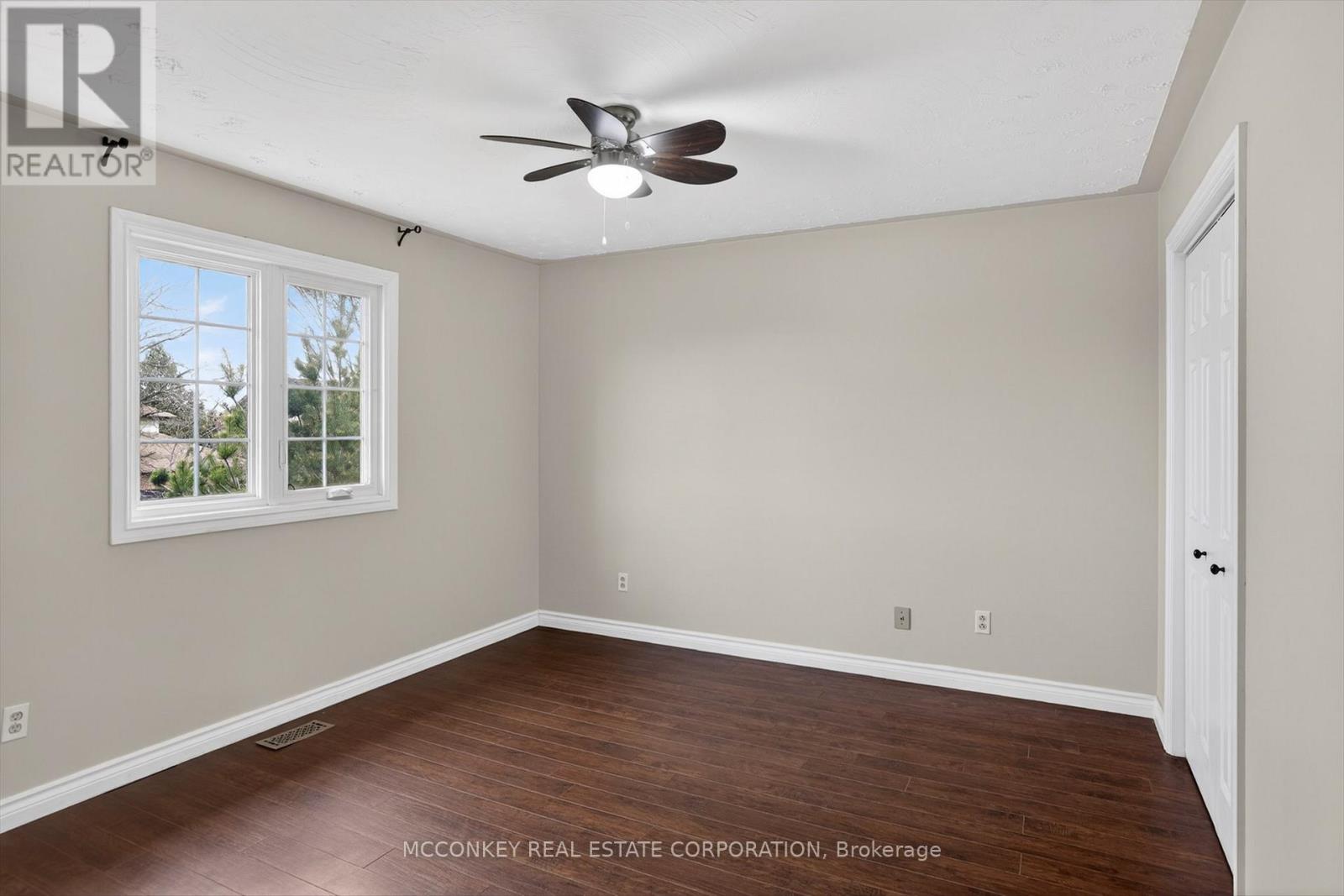 1814 Stratton Avenue, Peterborough (Otonabee Ward 1), Ontario  K9K 2E7 - Photo 25 - X13082870