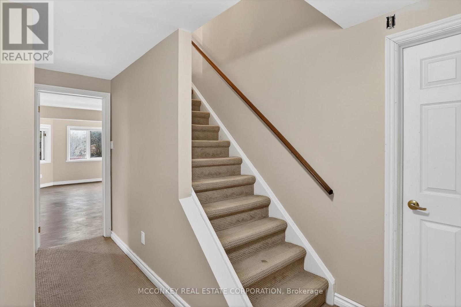 1814 Stratton Avenue, Peterborough (Otonabee Ward 1), Ontario  K9K 2E7 - Photo 31 - X13082870
