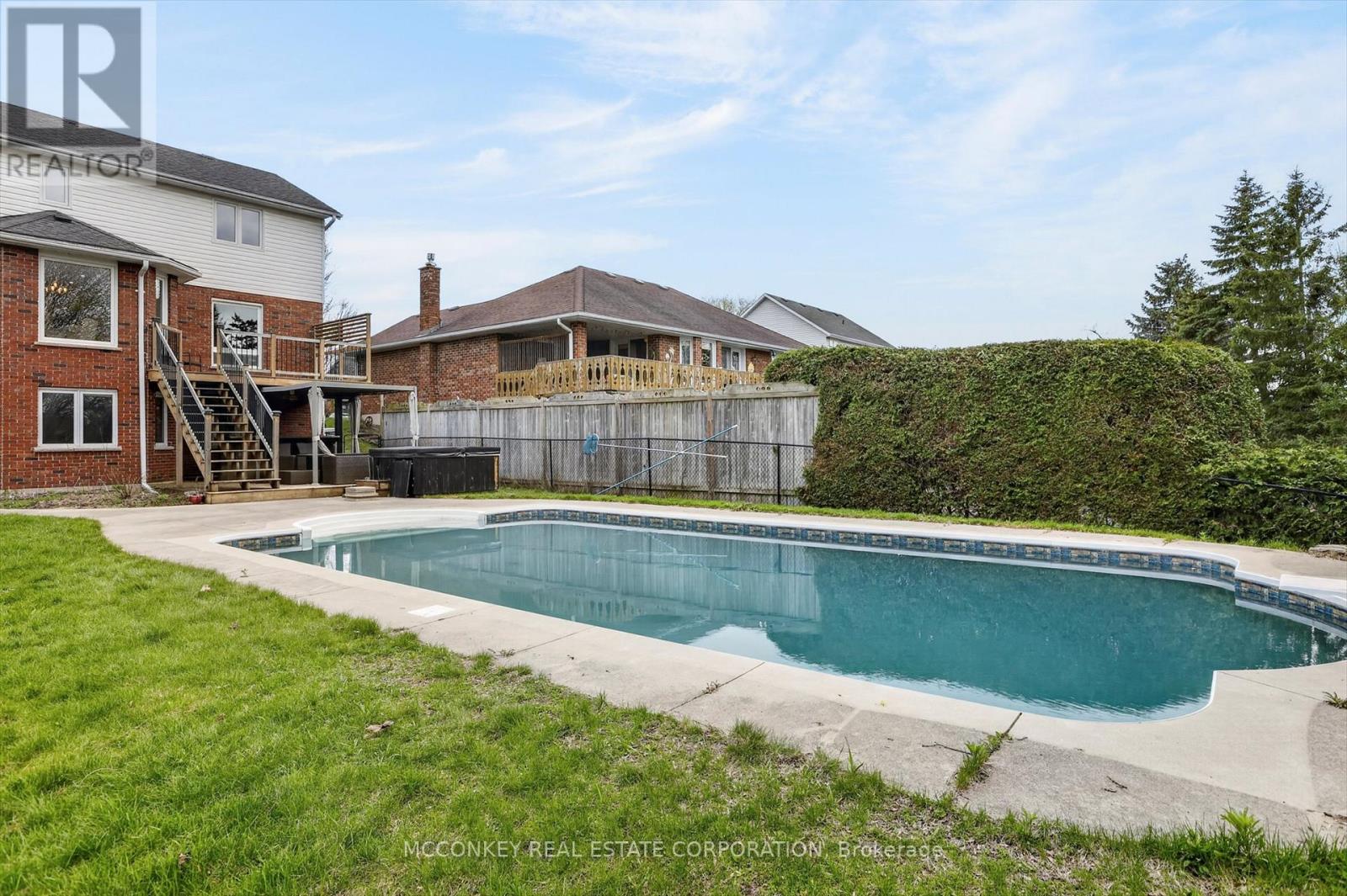 1814 Stratton Avenue, Peterborough (Otonabee Ward 1), Ontario  K9K 2E7 - Photo 45 - X13082870