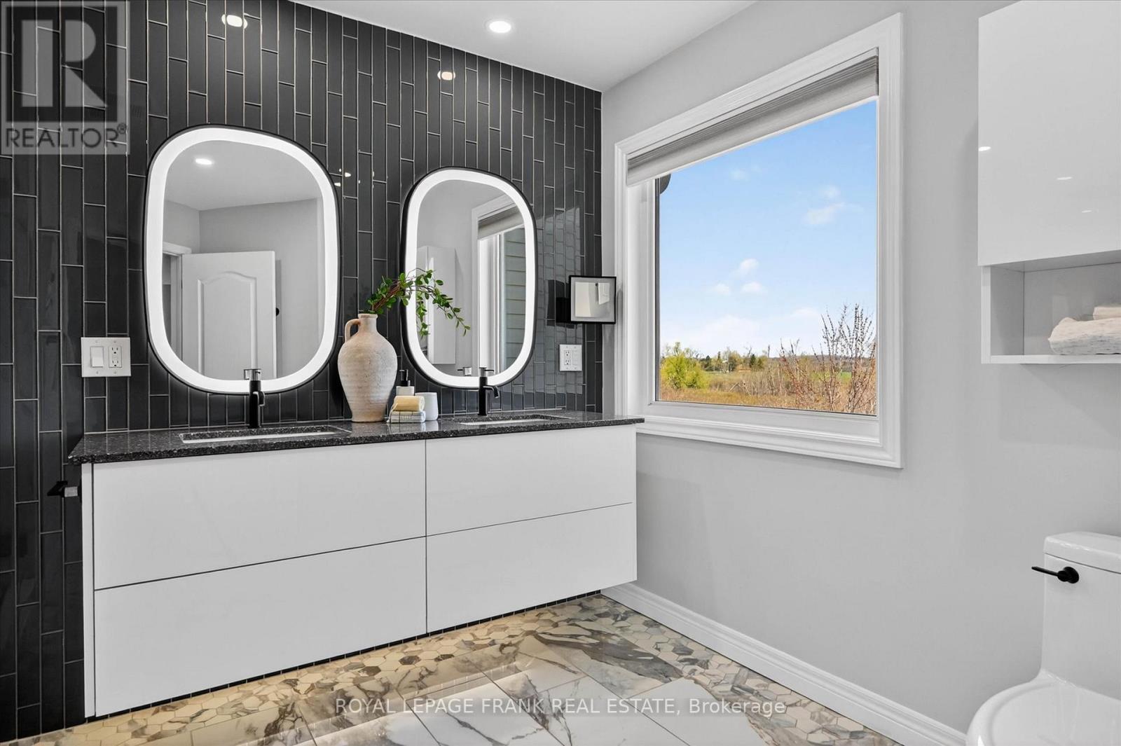 1511 Ireland Drive, Peterborough (Monaghan Ward 2), Ontario  K9K 2T3 - Photo 14 - X13083298