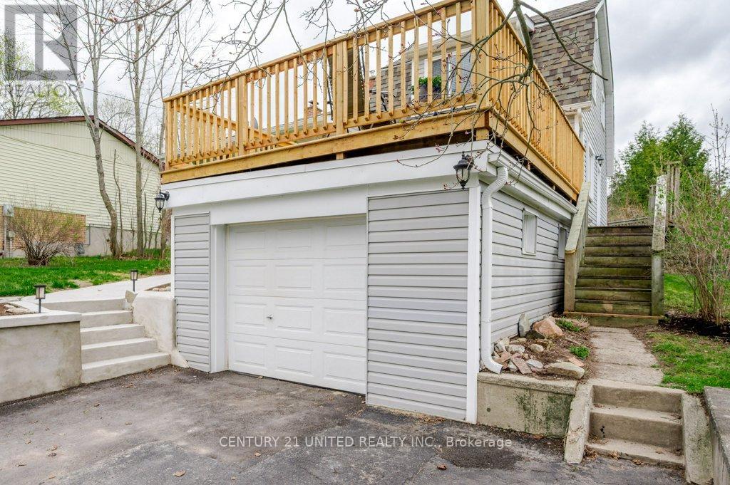 111 Strickland Street, Selwyn, Ontario  K0L 2H0 - Photo 2 - X13083348