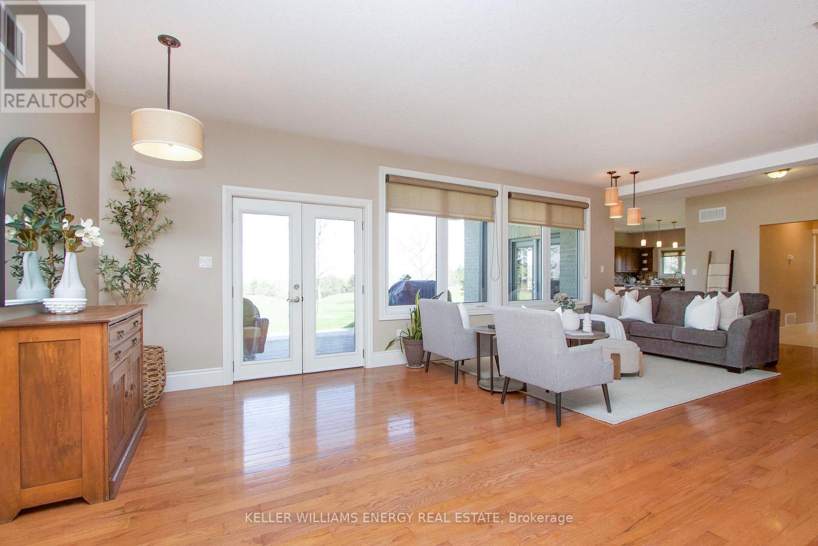 325 Zion Line, Cavan Monaghan (Cavan Twp), Ontario  L0A 1G0 - Photo 5 - X13083544