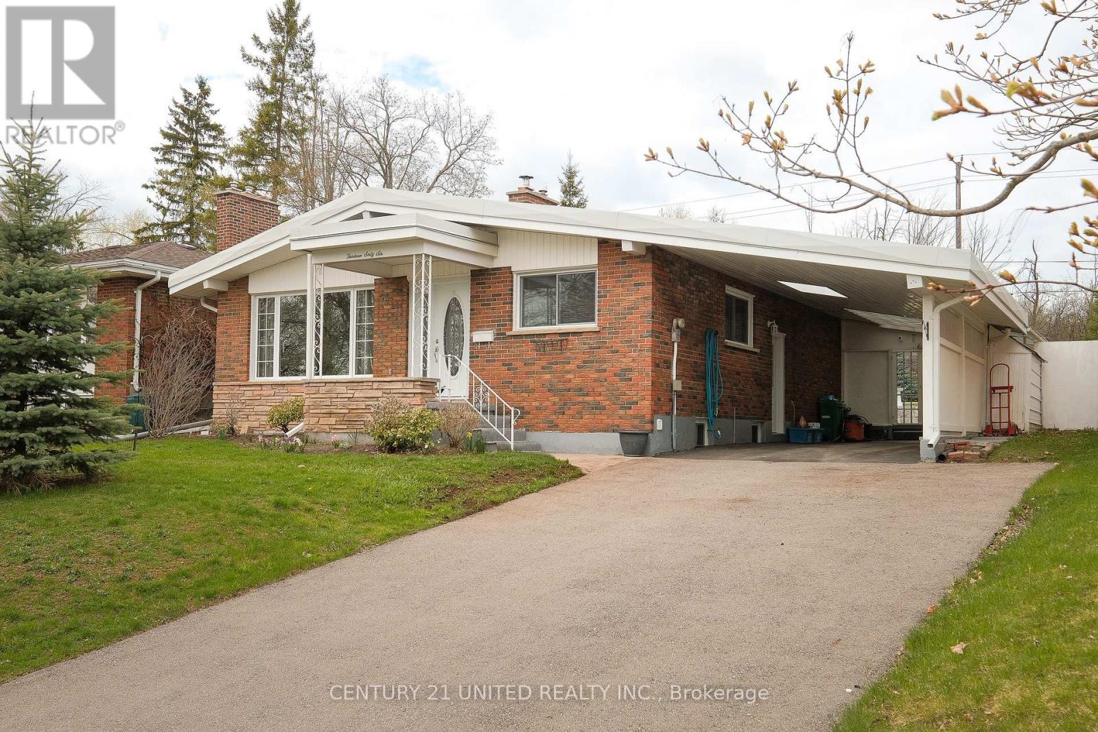 1366 LEIGHTON ROAD, peterborough (northcrest ward 5), Ontario