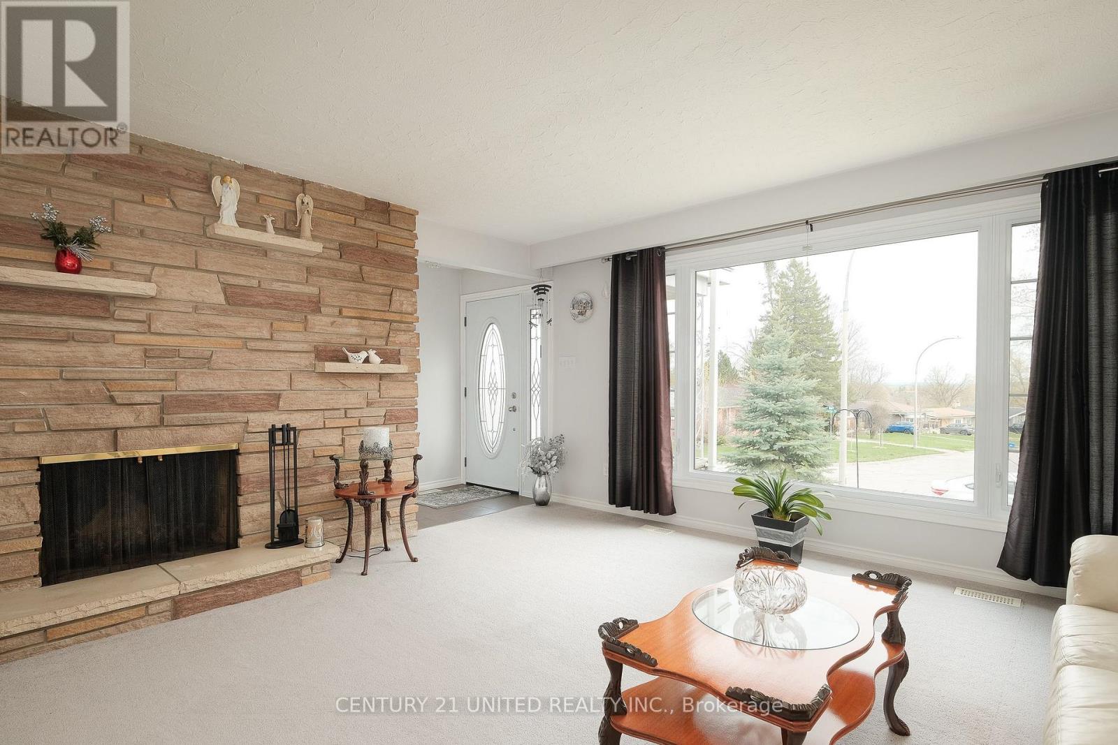 1366 Leighton Road, Peterborough (Northcrest Ward 5), Ontario  K9H 6W6 - Photo 3 - X13083596