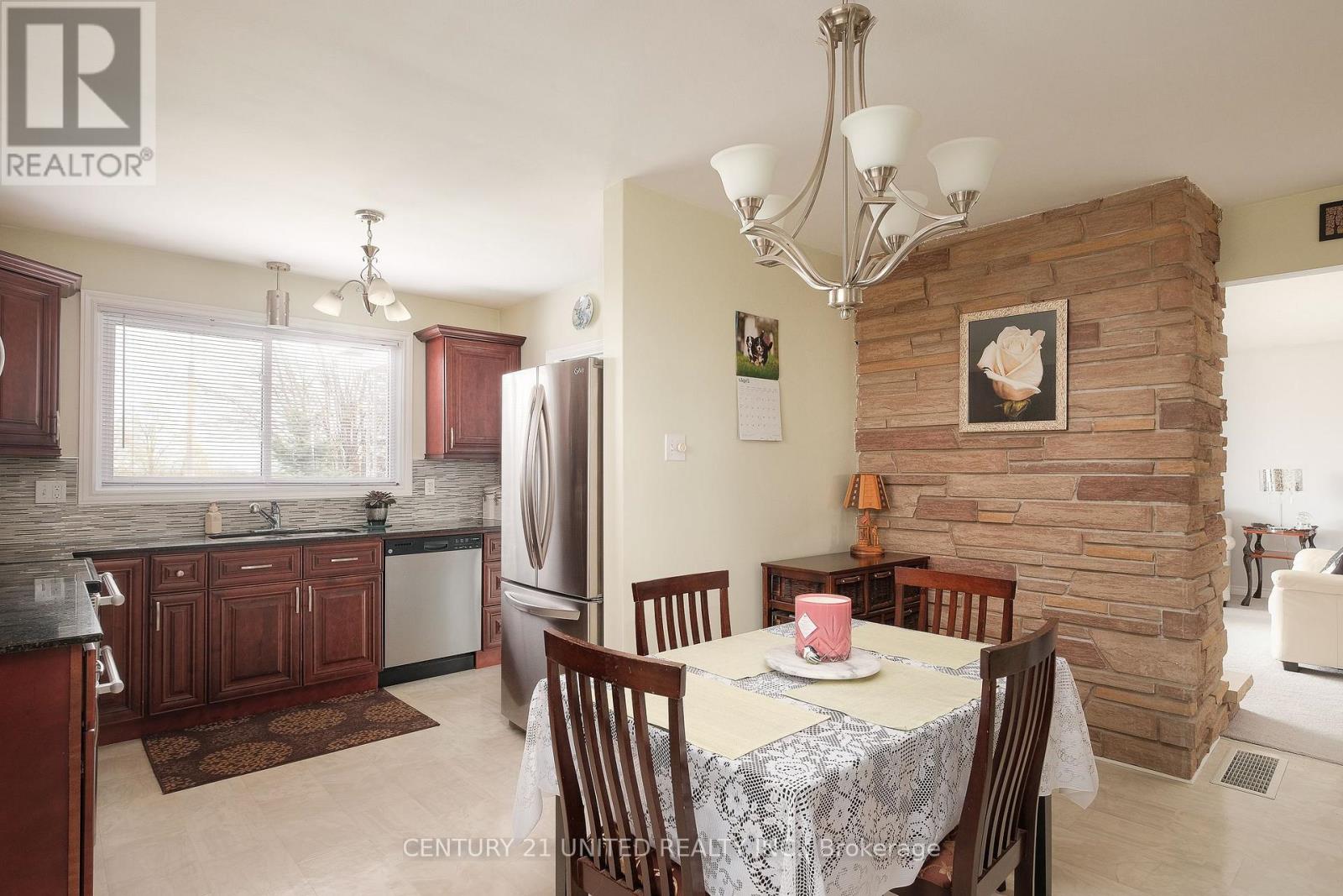 1366 Leighton Road, Peterborough (Northcrest Ward 5), Ontario  K9H 6W6 - Photo 9 - X13083596