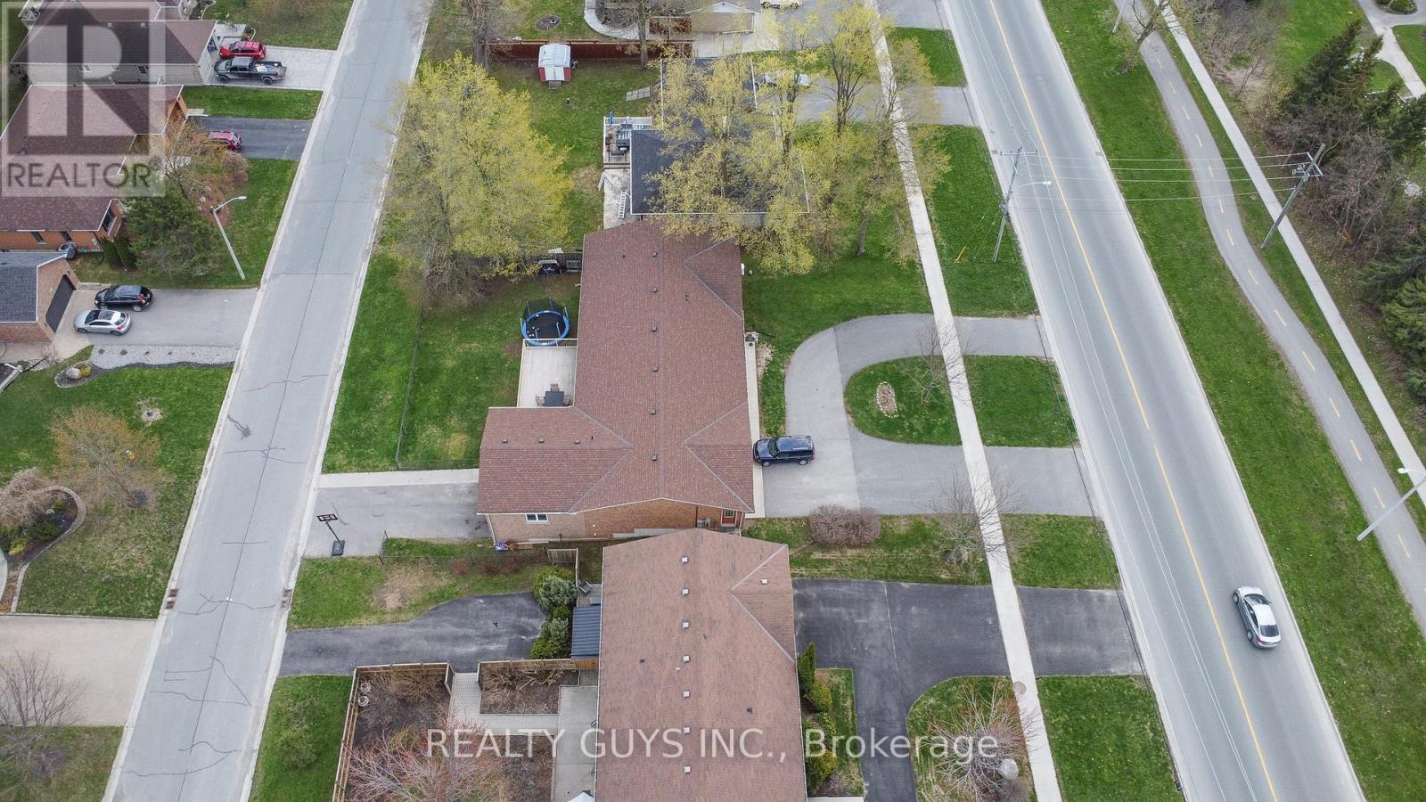 668 Brealey Drive, Peterborough (Otonabee Ward 1), Ontario  K9K 2M7 - Photo 7 - X13083936