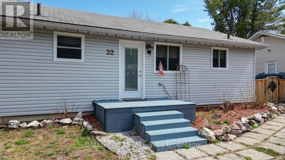 32 Hemlock Street, Highlands East (Bicroft Ward), Ontario  K0L 1M0 - Photo 3 - X13084094
