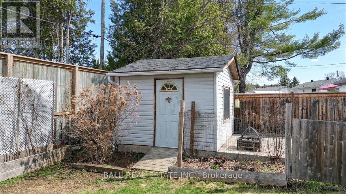 32 Hemlock Street, Highlands East (Bicroft Ward), Ontario  K0L 1M0 - Photo 39 - X13084094