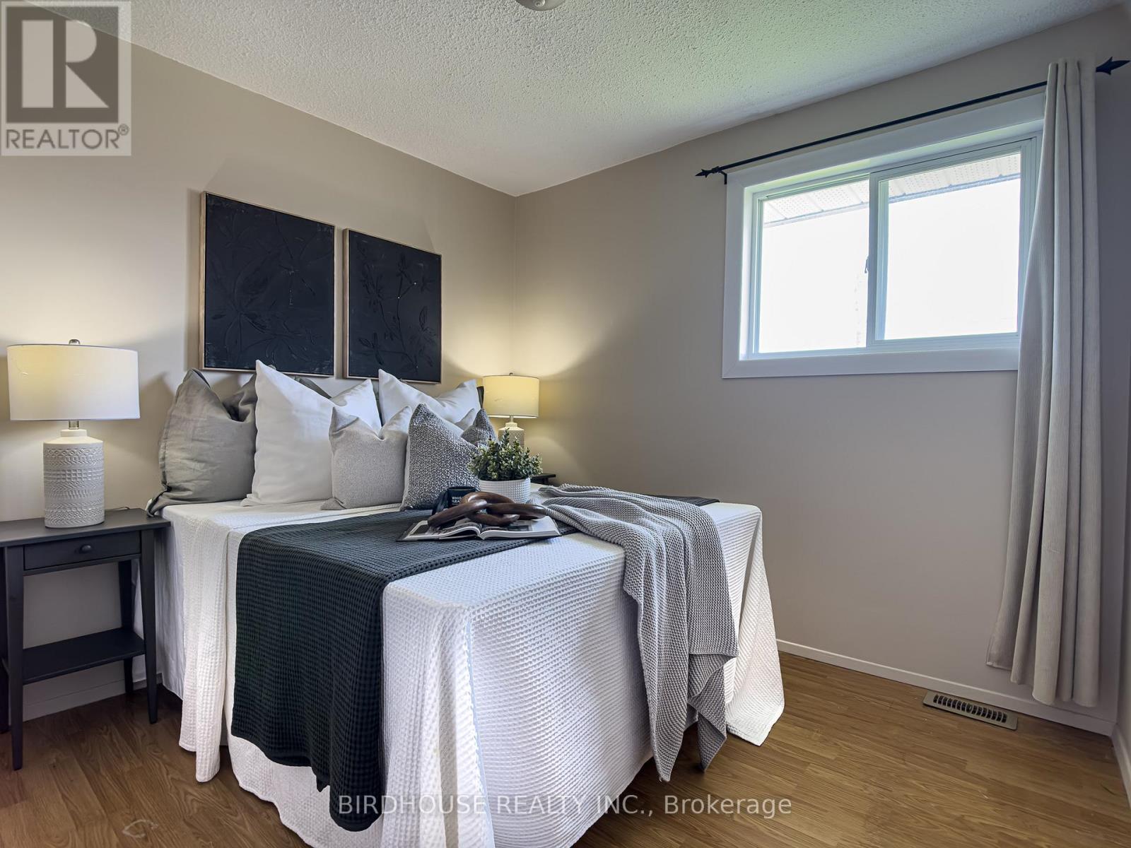 64 George Street W, Kawartha Lakes (Lindsay), Ontario  K9V 5H9 - Photo 13 - X13084318
