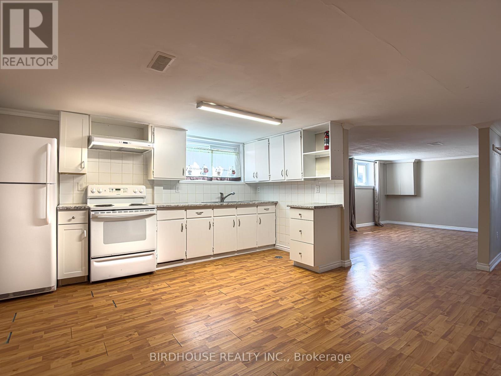 64 George Street W, Kawartha Lakes (Lindsay), Ontario  K9V 5H9 - Photo 21 - X13084318