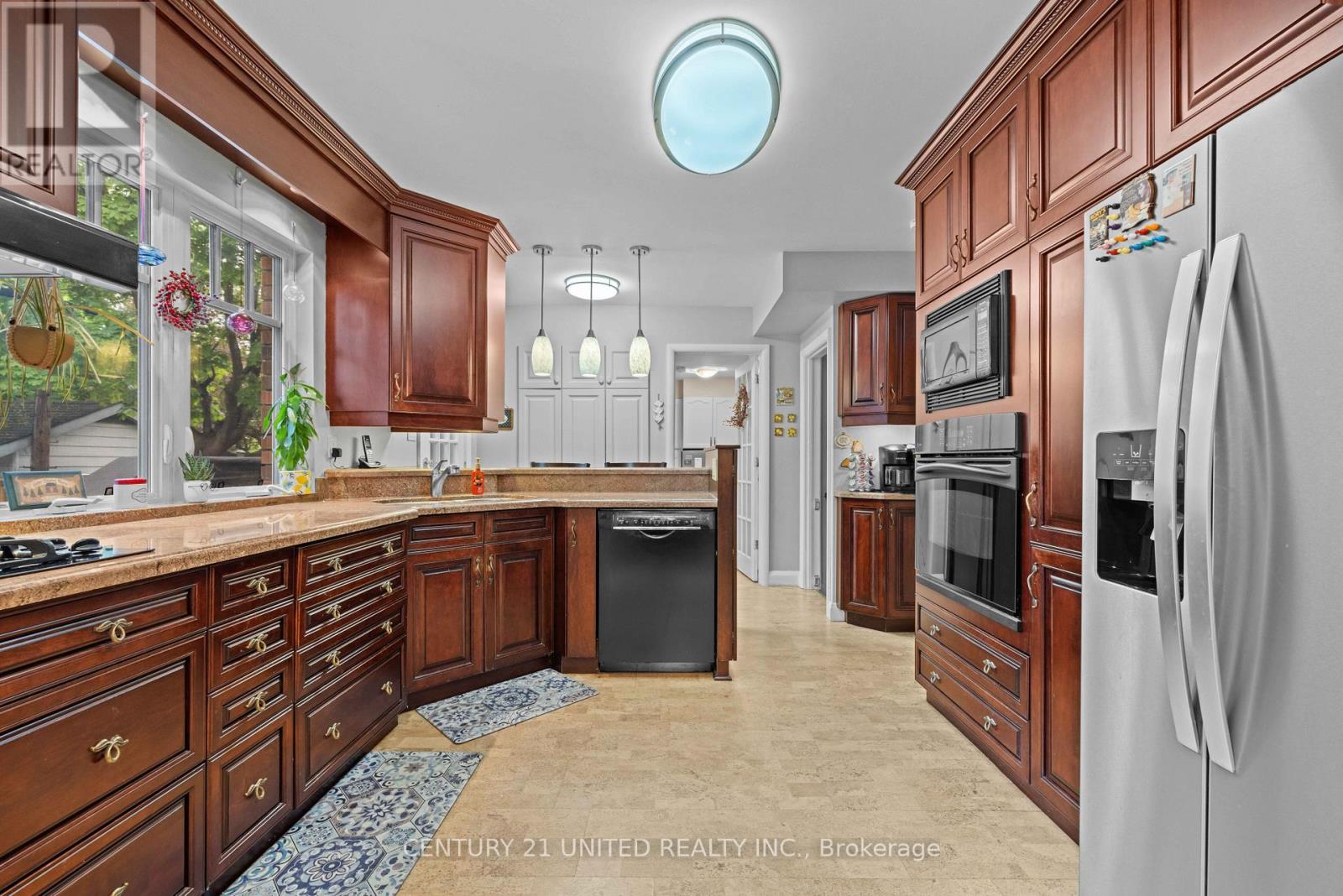 516 Hunter Street W, Peterborough (Town Ward 3), Ontario  K9H 2N1 - Photo 10 - X13085014