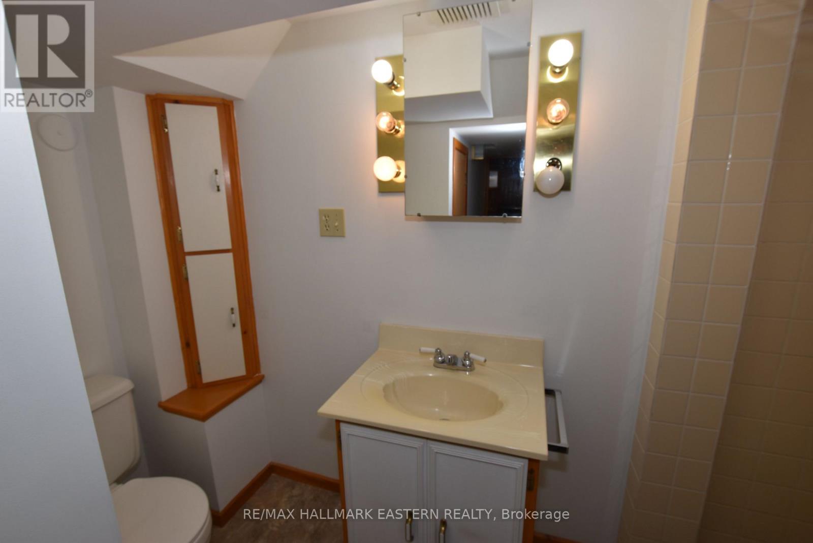 269 Aberdeen Avenue, Peterborough (Northcrest Ward 5), Ontario  K9H 4X2 - Photo 16 - X13086238