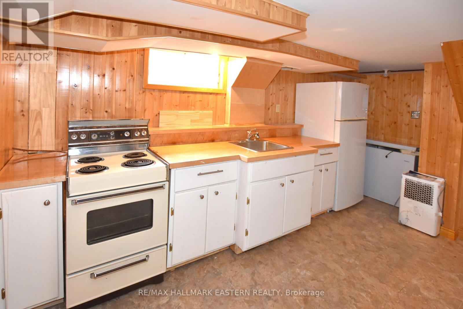 269 Aberdeen Avenue, Peterborough (Northcrest Ward 5), Ontario  K9H 4X2 - Photo 19 - X13086238