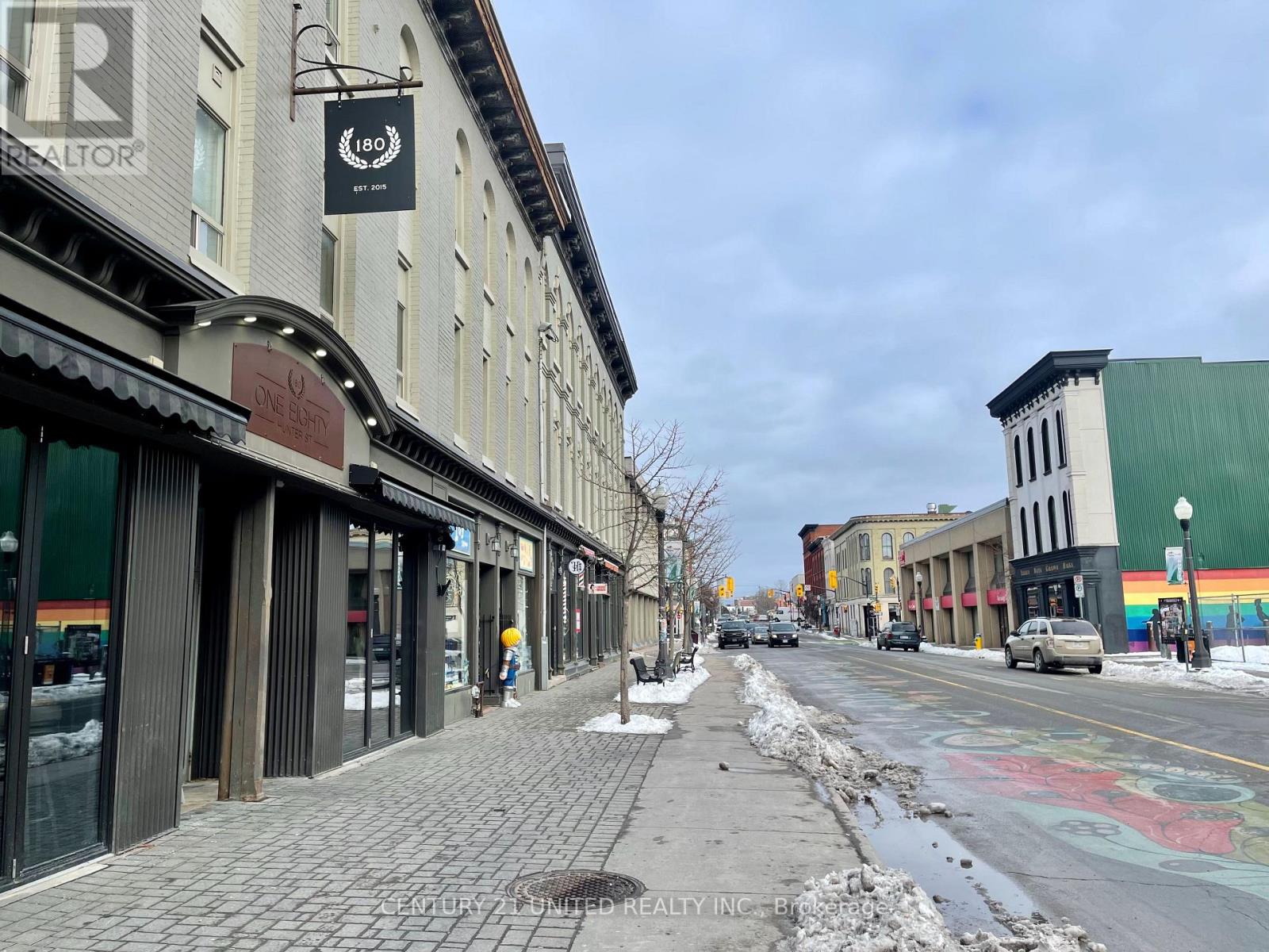 6 - 172.5 HUNTER STREET W, peterborough (town ward 3), Ontario
