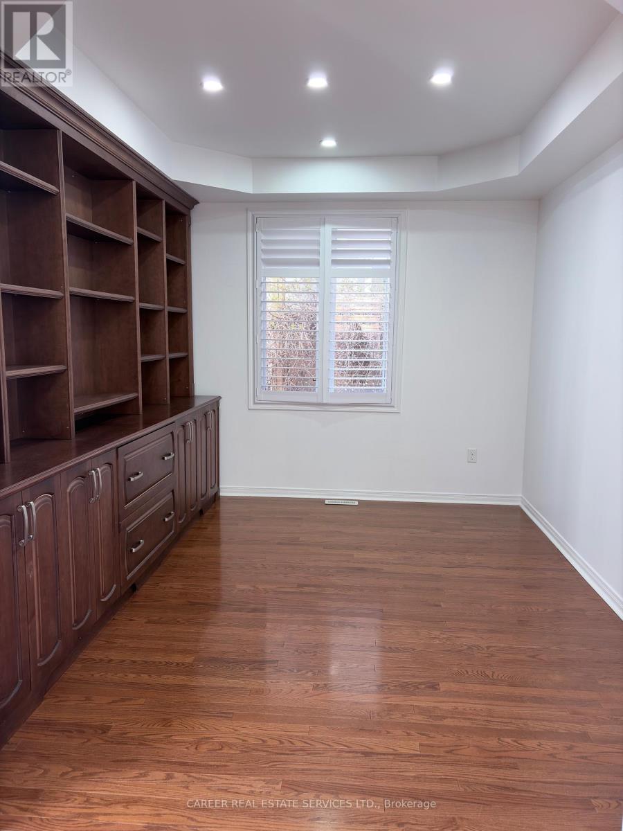 27 Alldread Crescent, Clarington (Newcastle), Ontario  L1B 0C2 - Photo 5 - E13087748