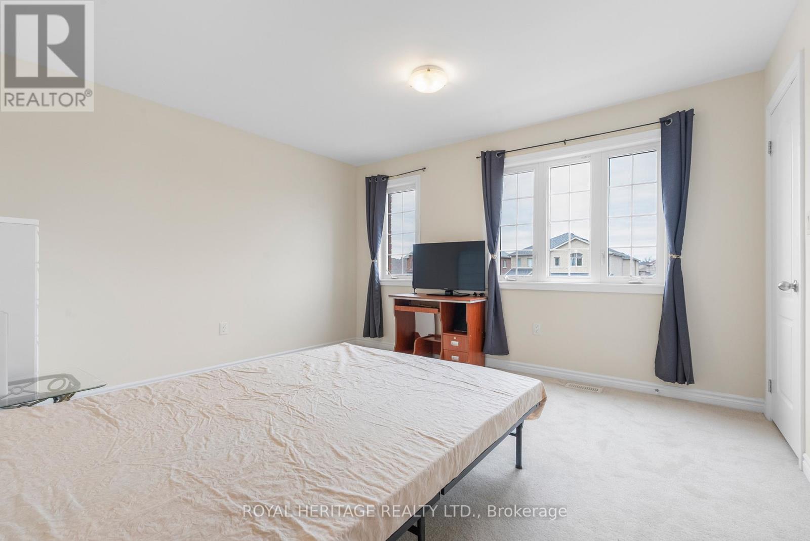 141 Springdale Drive, Kawartha Lakes (Lindsay), Ontario  K9V 0N1 - Photo 21 - X13088120