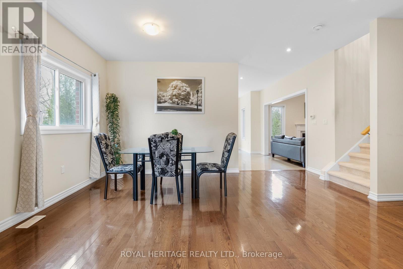 141 Springdale Drive, Kawartha Lakes (Lindsay), Ontario  K9V 0N1 - Photo 5 - X13088120