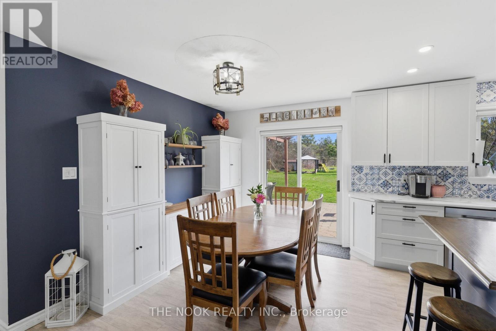 1545 Camp Line Road, Douro-Dummer, Ontario  K0L 2H0 - Photo 15 - X13088308
