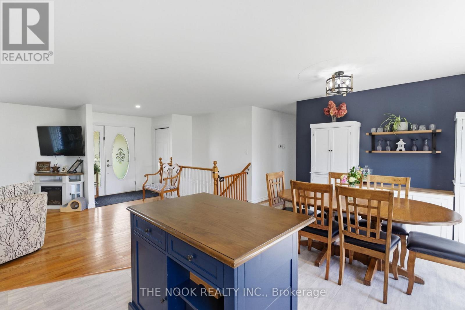 1545 Camp Line Road, Douro-Dummer, Ontario  K0L 2H0 - Photo 19 - X13088308