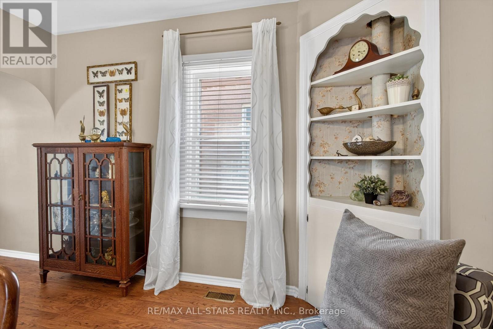90 Glenelg Street W, Kawartha Lakes (Lindsay), Ontario  K9V 2V9 - Photo 12 - X13088456