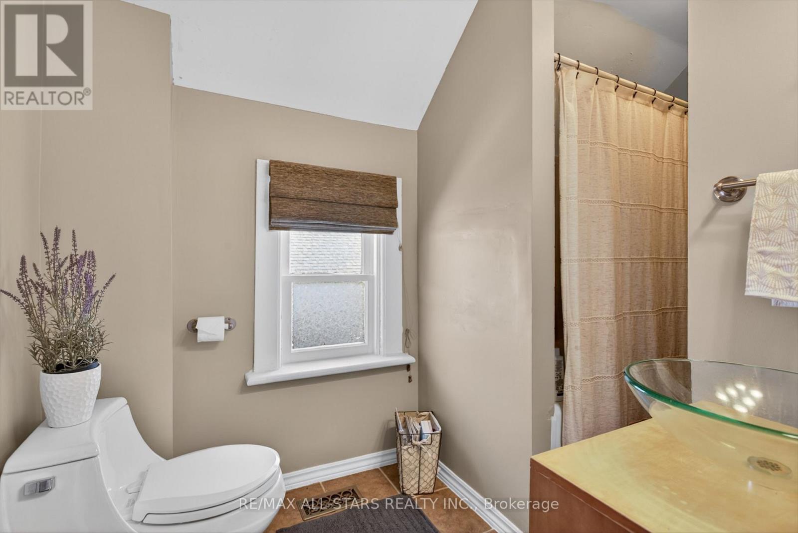 90 Glenelg Street W, Kawartha Lakes (Lindsay), Ontario  K9V 2V9 - Photo 24 - X13088456