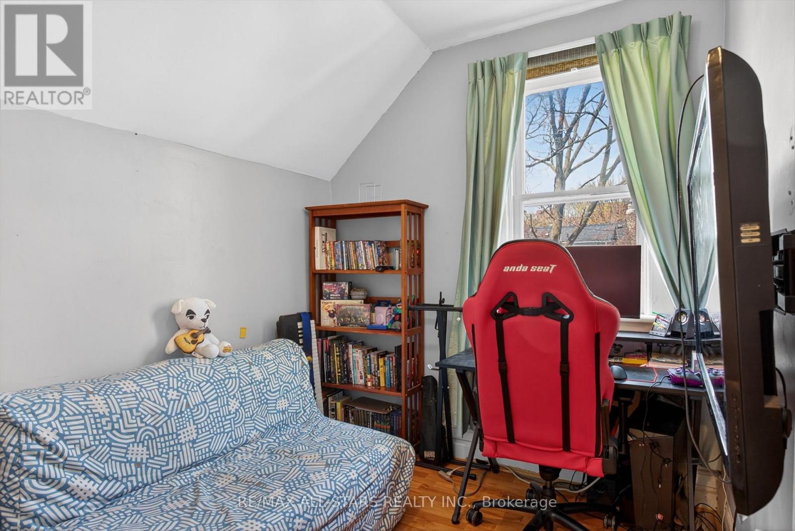 90 Glenelg Street W, Kawartha Lakes (Lindsay), Ontario  K9V 2V9 - Photo 28 - X13088456