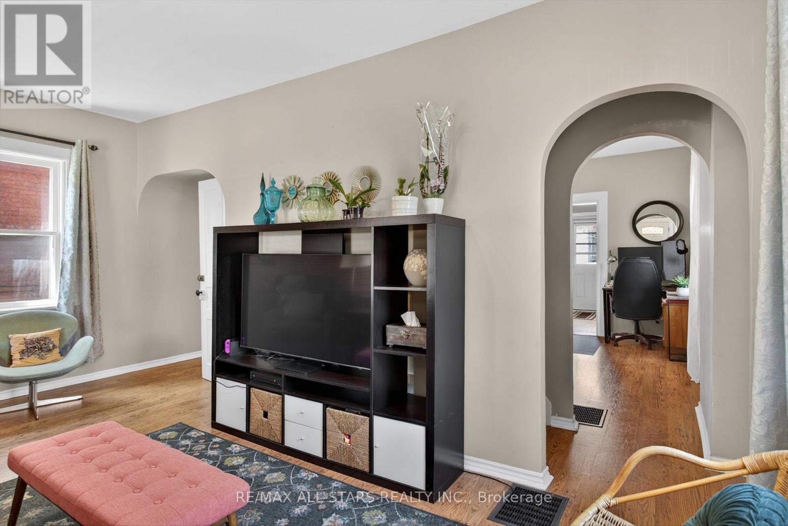 90 Glenelg Street W, Kawartha Lakes (Lindsay), Ontario  K9V 2V9 - Photo 6 - X13088456