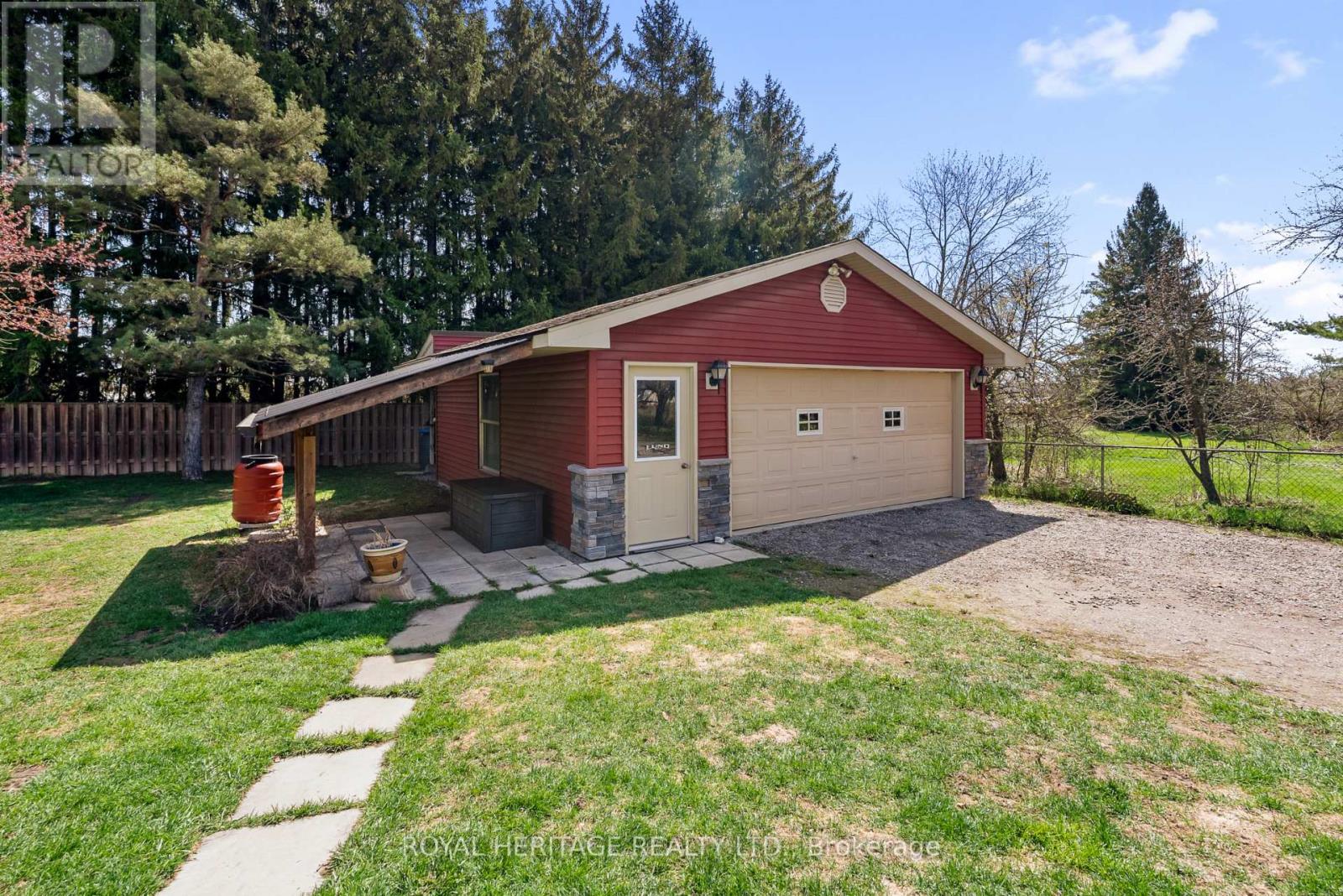 4003 Wallace Point Road, Peterborough (Ashburnham Ward 4), Ontario  K9J 6Y3 - Photo 10 - X13088562