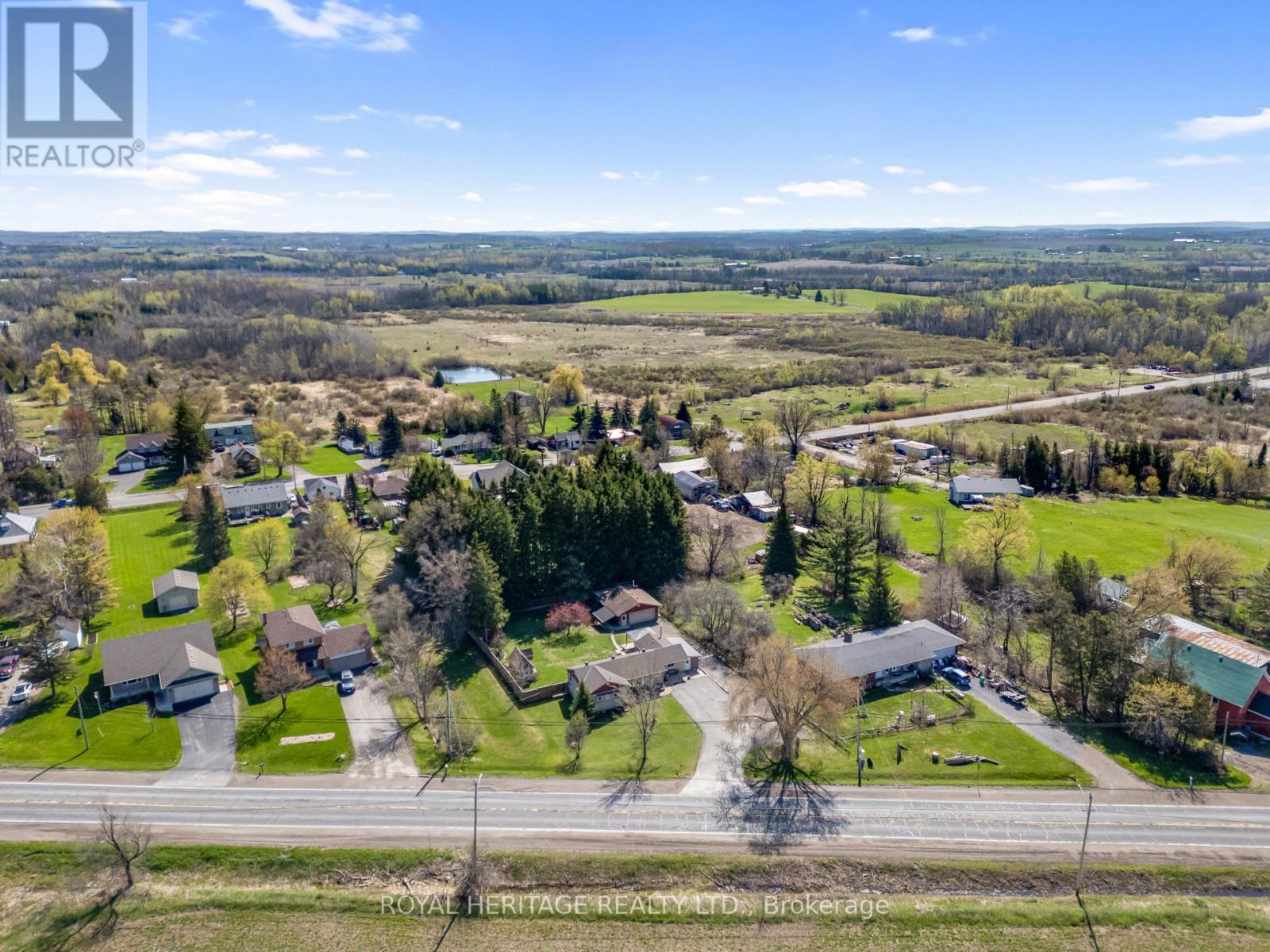 4003 Wallace Point Road, Peterborough (Ashburnham Ward 4), Ontario  K9J 6Y3 - Photo 4 - X13088562