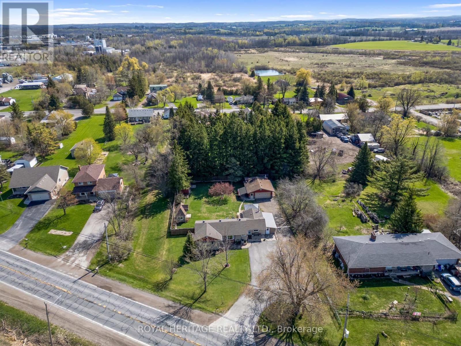 4003 Wallace Point Road, Peterborough (Ashburnham Ward 4), Ontario  K9J 6Y3 - Photo 6 - X13088562