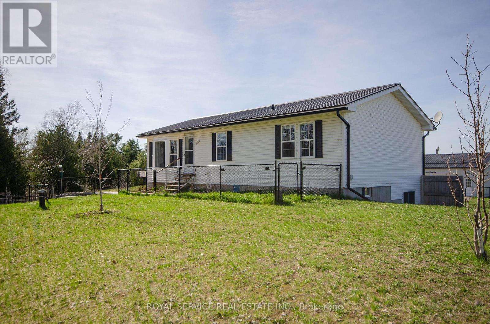 1206 Centre Line, Asphodel-Norwood, Ontario  K0L 2V0 - Photo 2 - X13088634