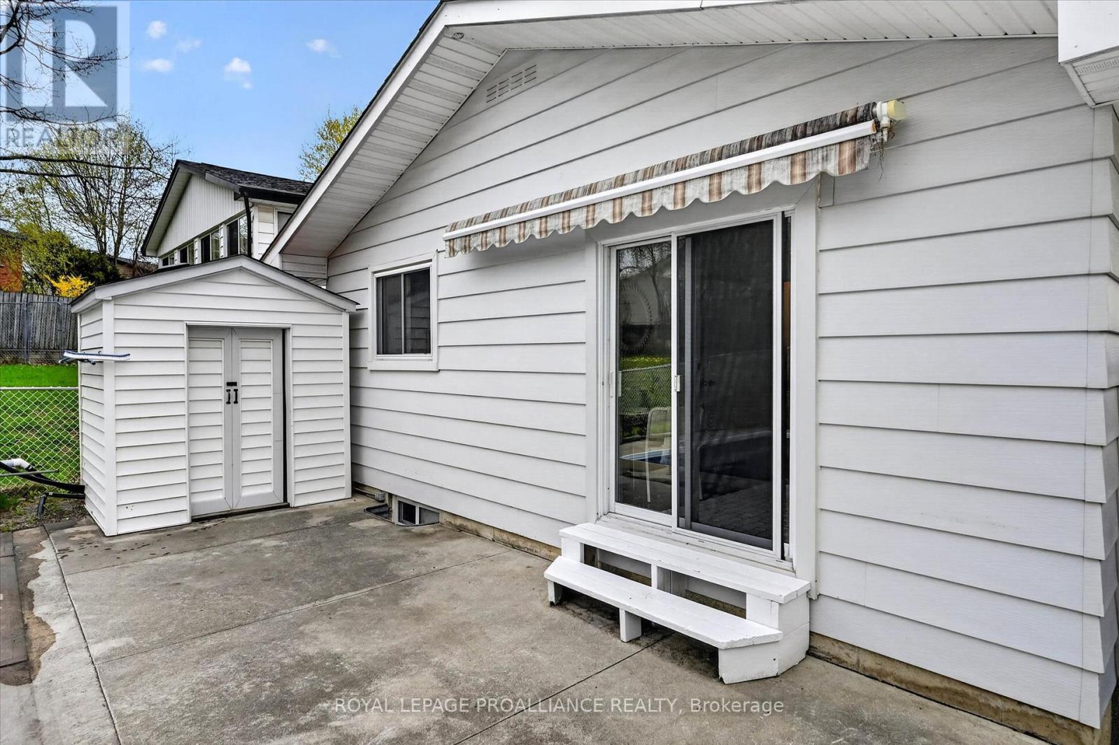 1941 Croftdale Crescent, Peterborough (Monaghan Ward 2), Ontario  K9K 1J7 - Photo 17 - X13089030