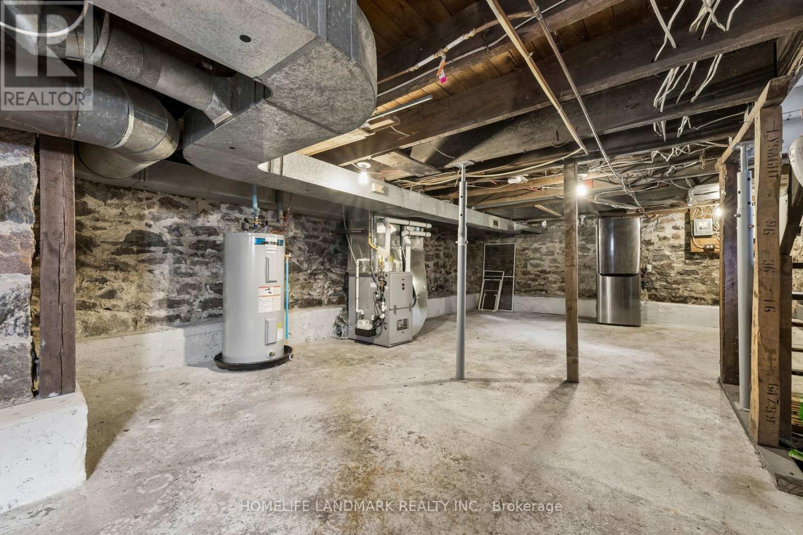 457 Bolivar Street, Peterborough (Town Ward 3), Ontario  K9J 4R3 - Photo 32 - X13089298