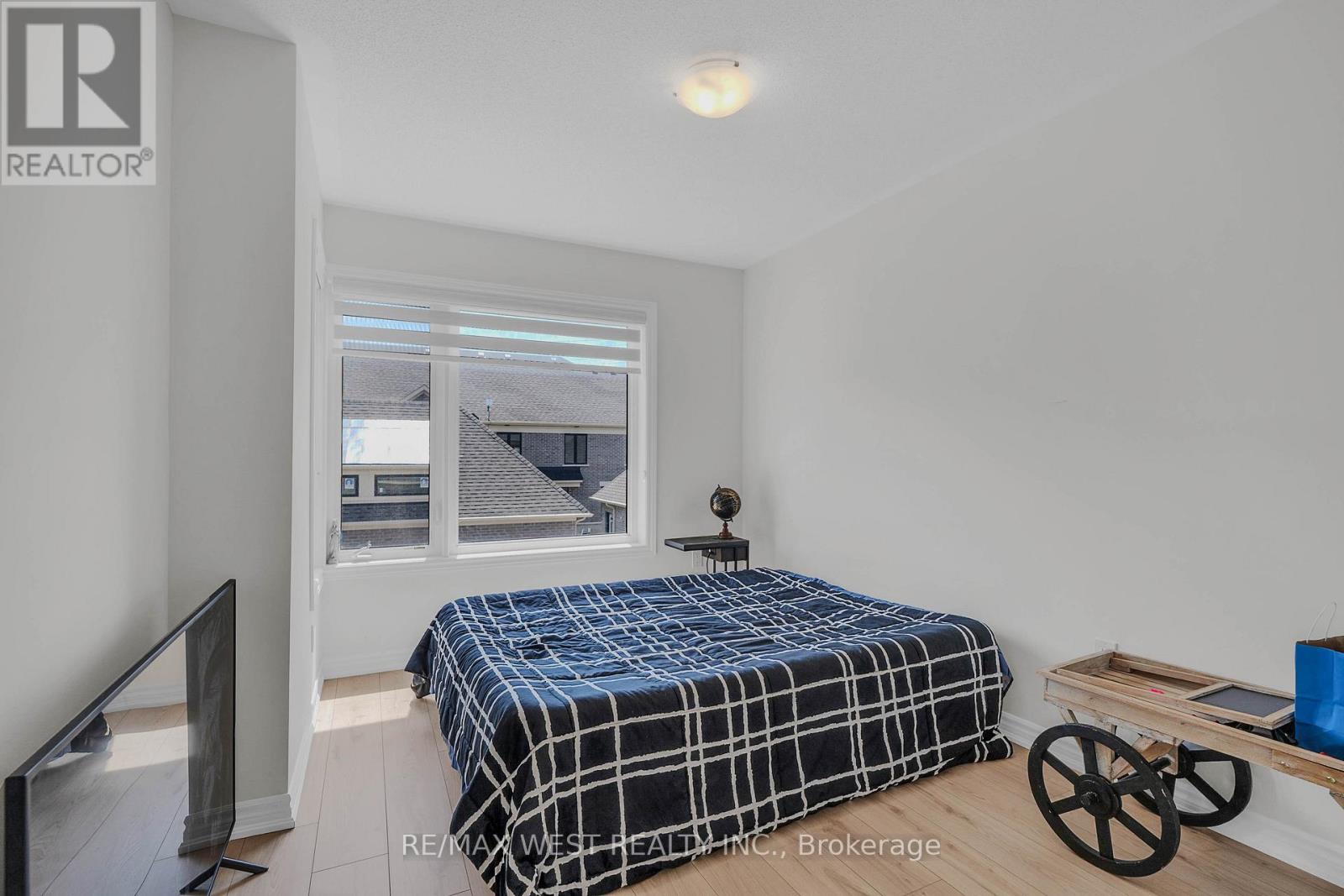 16 Hickey Lane, Kawartha Lakes (Lindsay), Ontario  K9V 0T2 - Photo 22 - X13089544