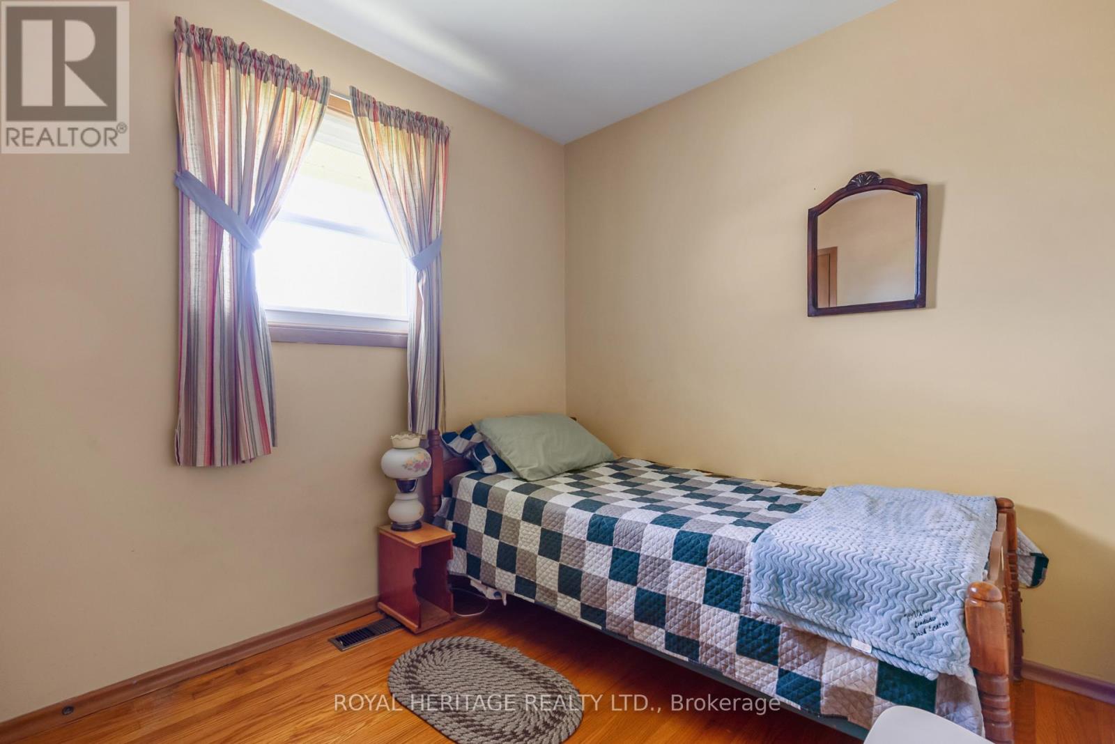 60 St. Patrick Street, Kawartha Lakes (Lindsay), Ontario  K9V 1R5 - Photo 14 - X13090324