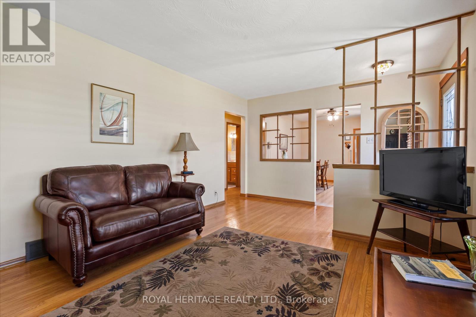 60 St. Patrick Street, Kawartha Lakes (Lindsay), Ontario  K9V 1R5 - Photo 7 - X13090324