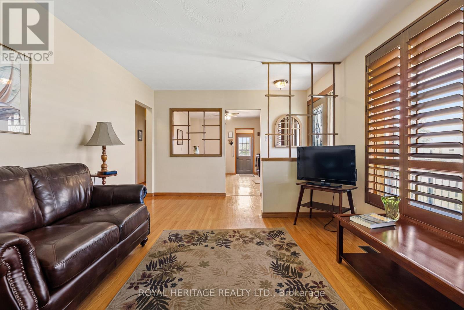 60 St. Patrick Street, Kawartha Lakes (Lindsay), Ontario  K9V 1R5 - Photo 8 - X13090324