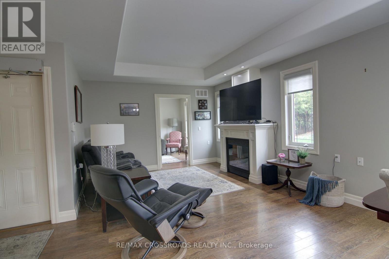 8 Green Arbour Way, Kawartha Lakes (Lindsay), Ontario  K9V 0E6 - Photo 8 - X13090362