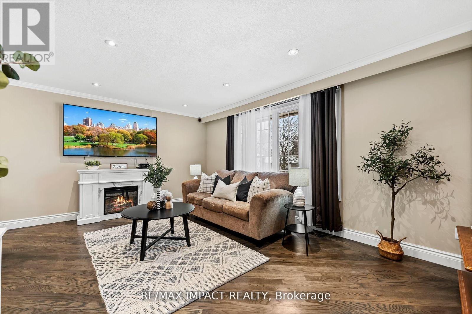 1158 Weller Street, Peterborough (Monaghan Ward 2), Ontario  K9J 7M8 - Photo 4 - X13090790