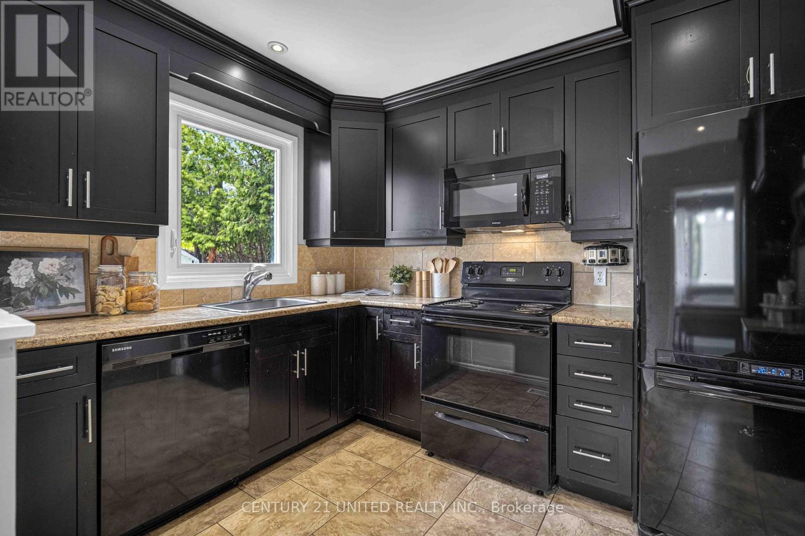 1459 Westbrook Drive, Peterborough (Monaghan Ward 2), Ontario  K9J 6R5 - Photo 11 - X13091090