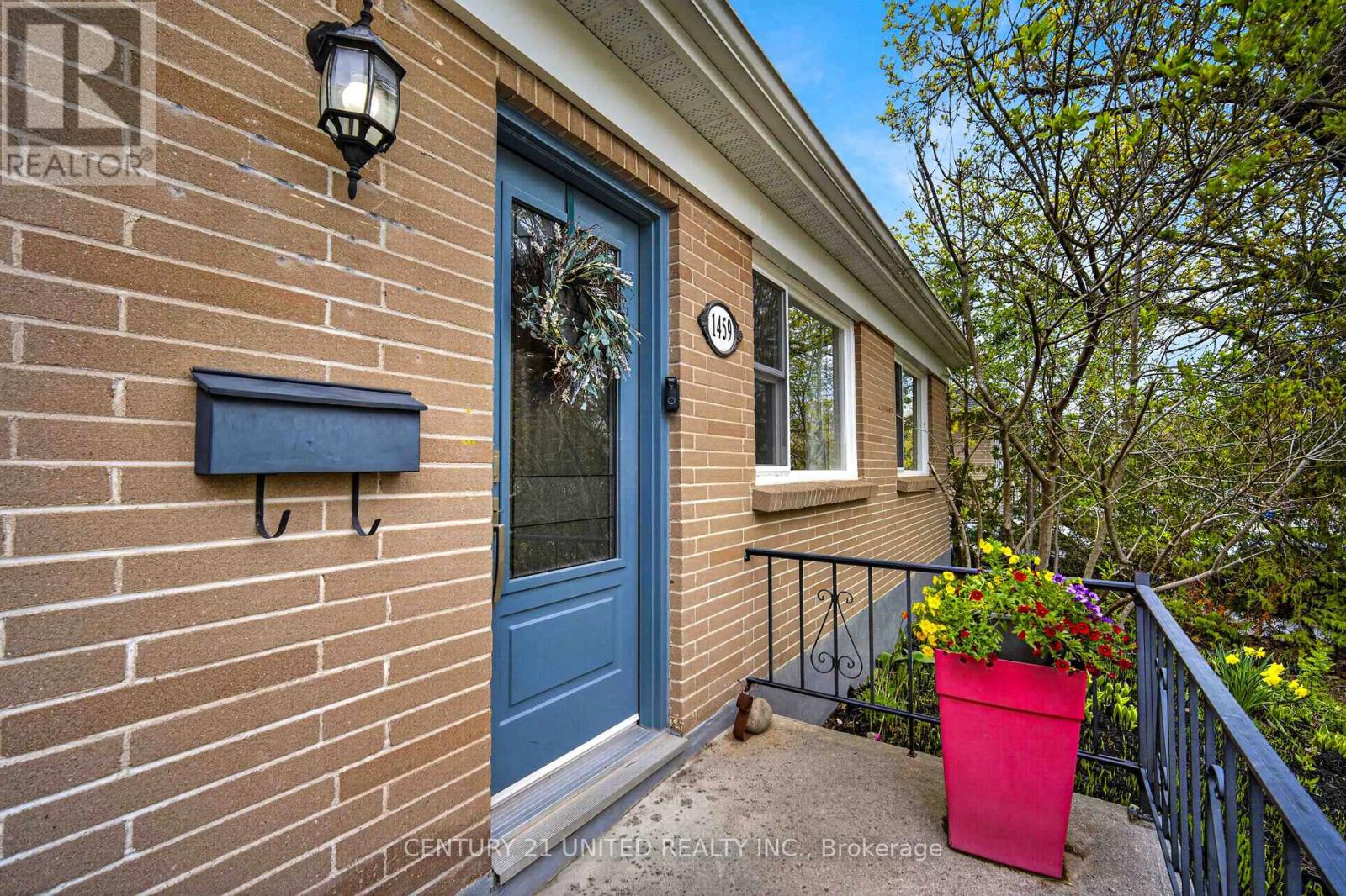 1459 Westbrook Drive, Peterborough (Monaghan Ward 2), Ontario  K9J 6R5 - Photo 2 - X13091090